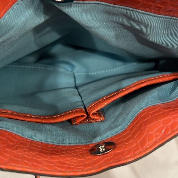 SAG HARBOR SHINY CORAL FAUX LEATHER HANDBAG TOTE SATCHEL PURSE - Picture 7 of 8